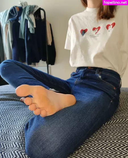 Alicefrenchfeet OnlyFans Thumbnail #bHsCWOeFp5