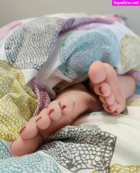 Alicefrenchfeet OnlyFans Thumbnail #djPg75yXju