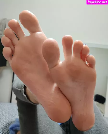 Alicefrenchfeet OnlyFans Thumbnail #fTfzWQZpzO