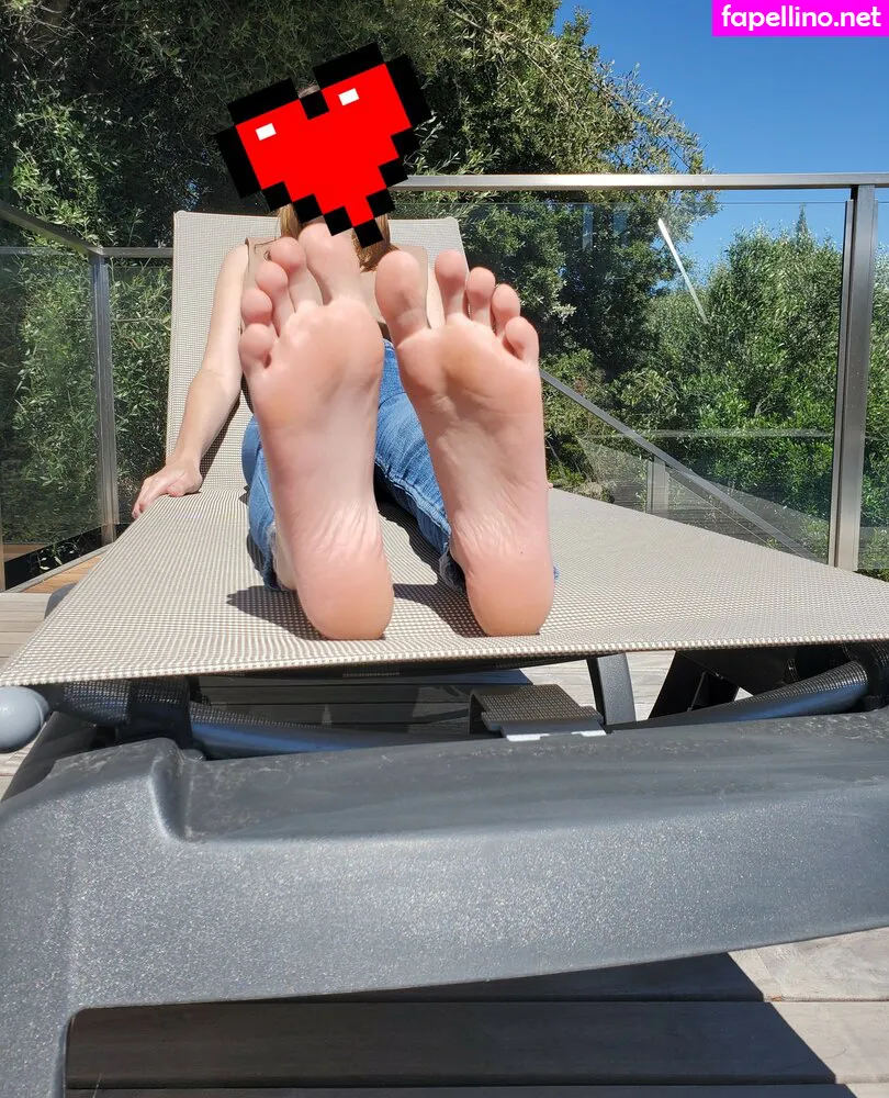 alice.frenchfeet, alicefrenchfeet Nude Leaked OnlyFans Photo #lzKQV0b7Ur