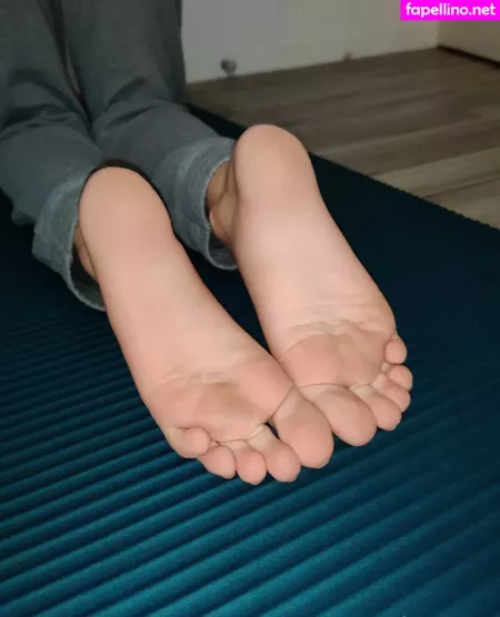 Alicefrenchfeet OnlyFans Thumbnail #mTqyCMeljw