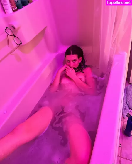 Alicefunker OnlyFans Thumbnail #2vqQpsq8Mm