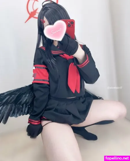 Aliceholic OnlyFans Thumbnail #XcdlIBhkfN