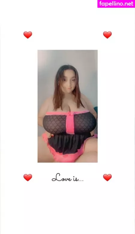 Aliceinboobieland OnlyFans Thumbnail #3oouXcwMt2