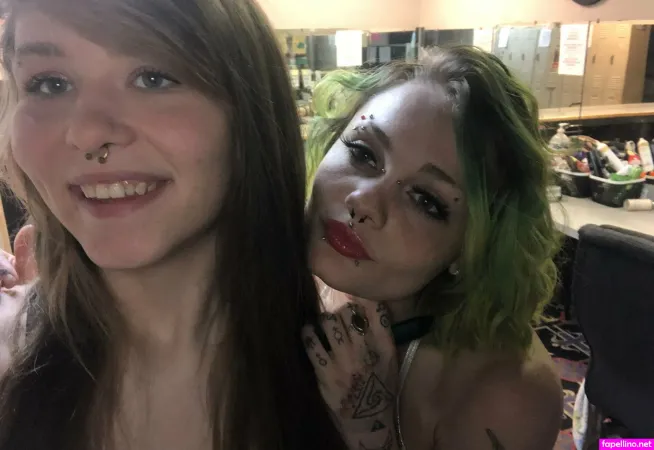 Aliceinherwonderland1 OnlyFans Thumbnail #Y1vzzsnGJK
