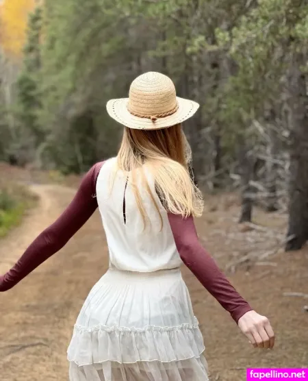 Aliceinnude OnlyFans Thumbnail #A0lFLYXP9J