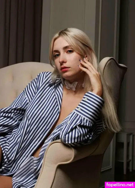 Aliceinwonderland Xo 1 OnlyFans Thumbnail #Xde7eztB7M