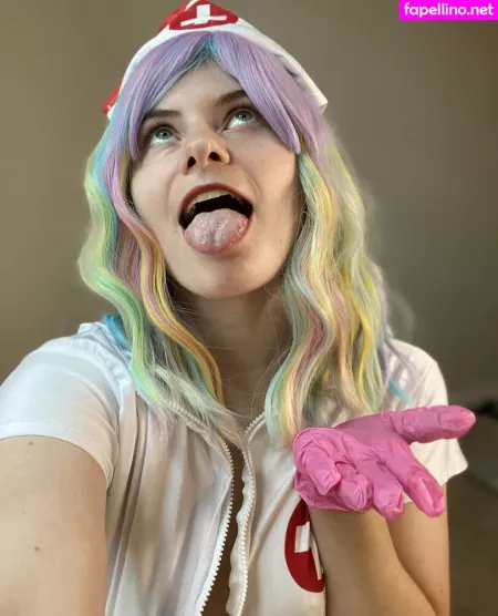 Alicemarchfree OnlyFans Thumbnail #i8bP7iPi4F