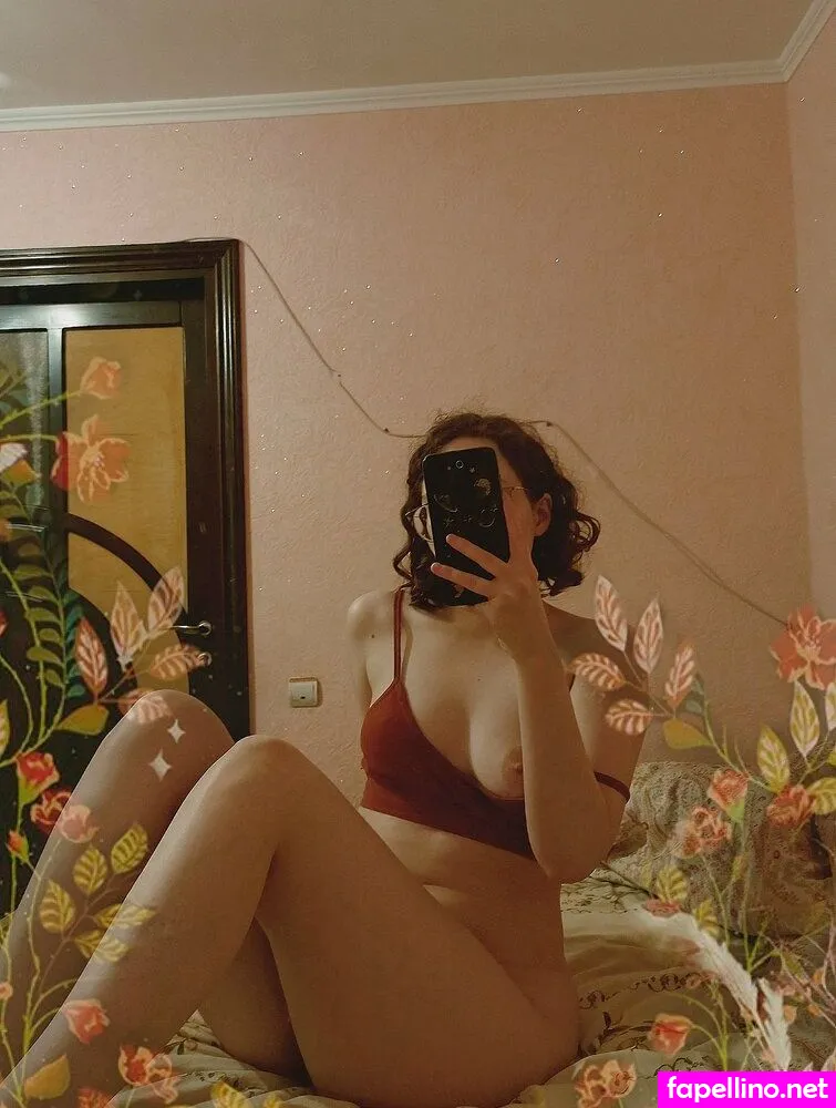 alicenudes, alices_desu, sreda, sredaaa666 Nude Leaked OnlyFans Photo #AGxSGEZ6TG