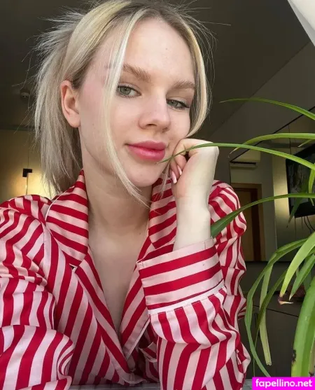 Alicesparkle OnlyFans Thumbnail #49qkIxa6KQ