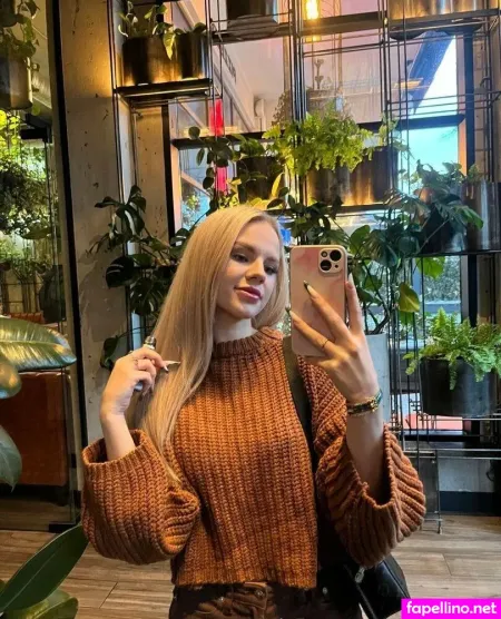 Alicesparkle OnlyFans Thumbnail #9ZVzukPqHS