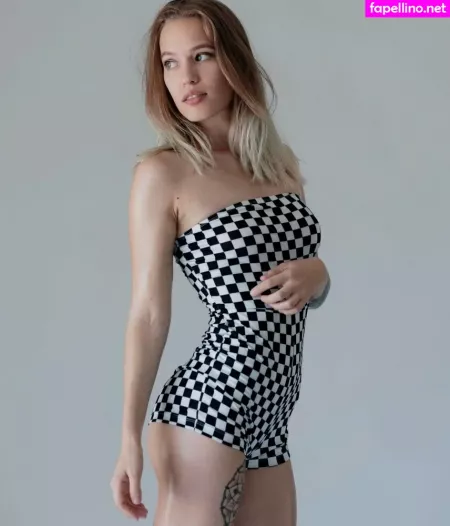 Alicethefreak OnlyFans Thumbnail #TIXvKyywM4