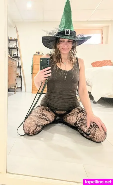 Alicethroughwonderland OnlyFans Thumbnail #Dpuzx5JlBW