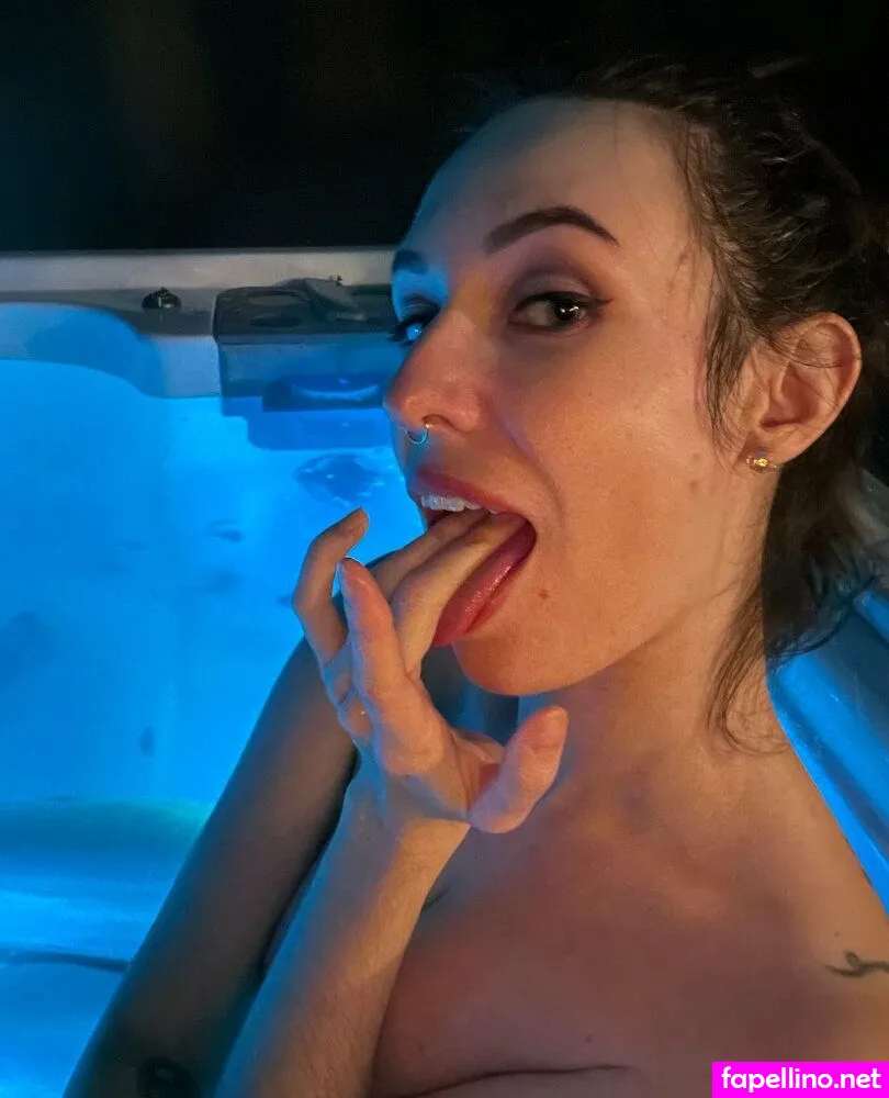 alice.unchained, aliceunchained Nude Leaked OnlyFans Photo #1n5ZWTAWQK