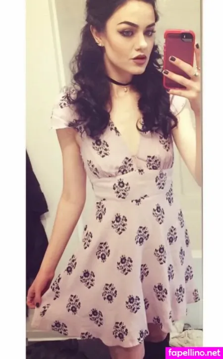 Alicevalentine OnlyFans Thumbnail #4ZxoNvdnV0