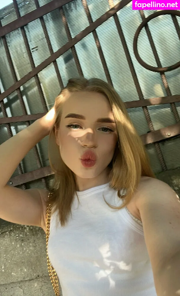 alice_whitee, alicewhiteeeeee Nude Leaked OnlyFans Photo #4LrBeyZ9zP