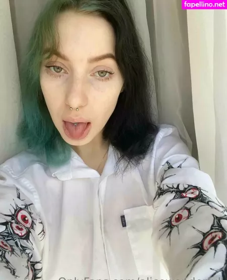 Alicewonderfull OnlyFans Thumbnail #V7gF8zb8c1