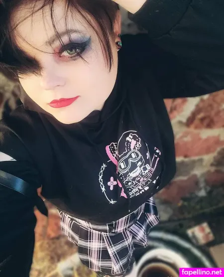 Alicexkhaos OnlyFans Thumbnail #5t1dh3lx12