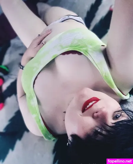 Alicexkhaos OnlyFans Thumbnail #7k9kt4MlKg