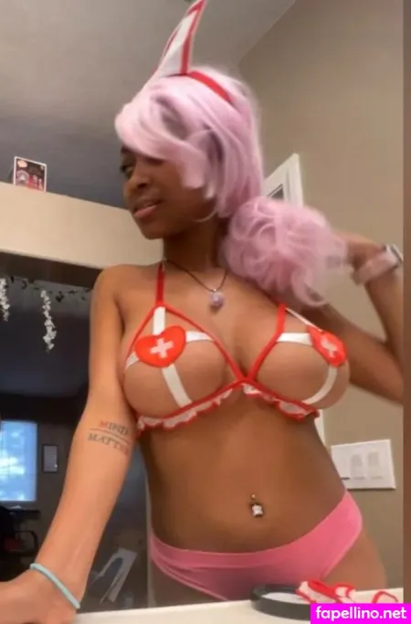 Alicia Adams OnlyFans Thumbnail #1EuX2xZfAA