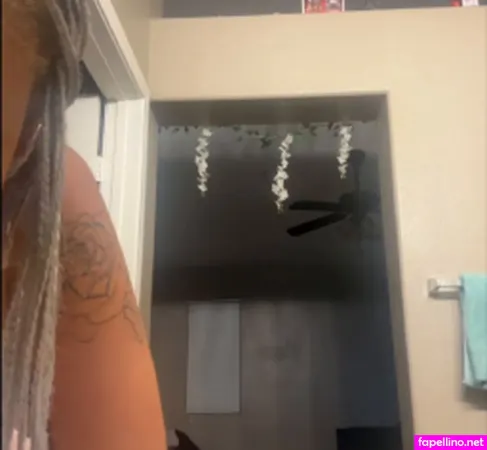 Alicia Adams OnlyFans Thumbnail #mjILehqBRI