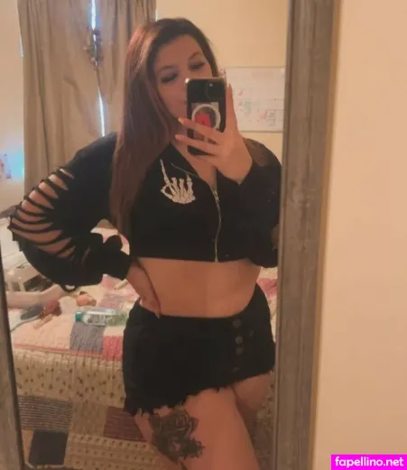 Alicia Ahlman OnlyFans Thumbnail #IV5YUsMbSh