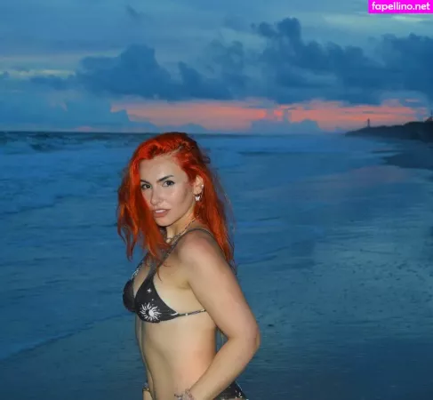 Alicia Atout OnlyFans Thumbnail #TmarHXQKfh