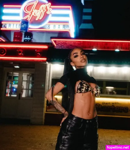 Alicia Awa OnlyFans Thumbnail #9l8iY3Baty