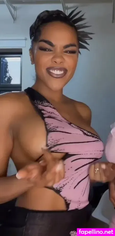 Alicia Awa OnlyFans Thumbnail #KNRzW5yX8u