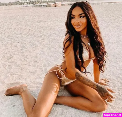 Alicia Awa OnlyFans Thumbnail #leV3zHXBxO