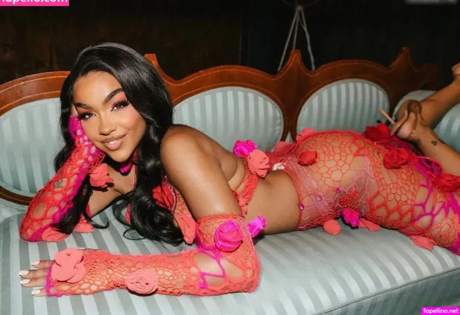 Alicia Awa OnlyFans Thumbnail #s6Pk26JpsE