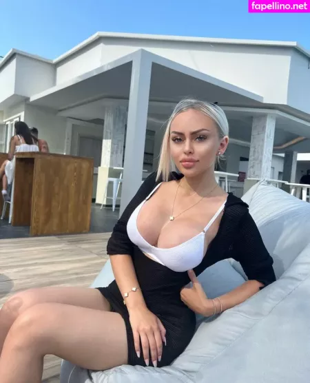 Alicia Bell OnlyFans Thumbnail #3ZIuhkNpX1