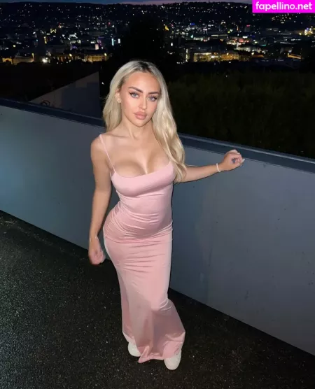 Alicia Bell OnlyFans Thumbnail #rY3h7WYm0J