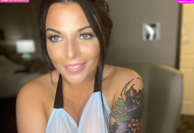 Alicia Costello OnlyFans Thumbnail #Md7YBlhbkO