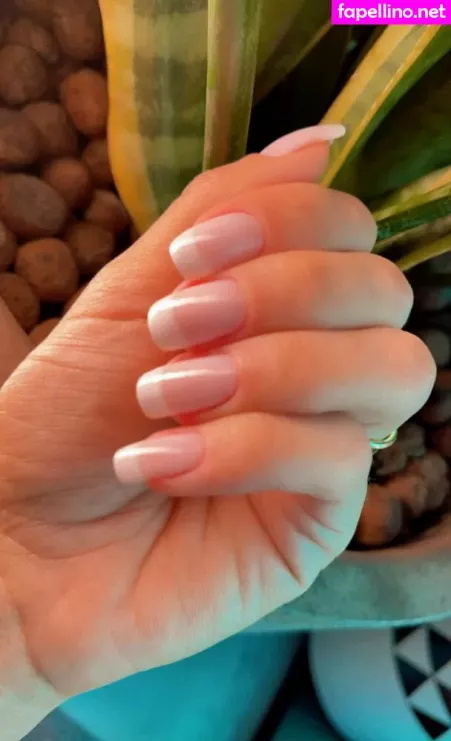 Alicia Drumolin OnlyFans Thumbnail #5gKXQIQ8PO