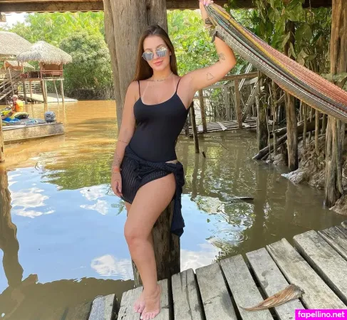 Alicia Gomes Oliveira OnlyFans Thumbnail #uewPpGcYKv