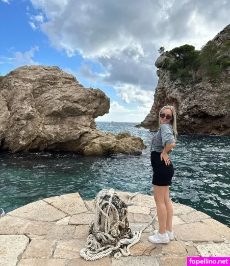 Alicia Joe OnlyFans Thumbnail #NBm5B5uVLd