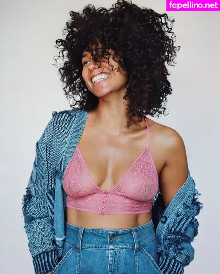 Alicia Keys OnlyFans Thumbnail #Vdzh46S5RD