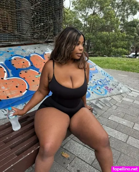 Alicia Lamars OnlyFans Thumbnail #XUvQfn4JUf
