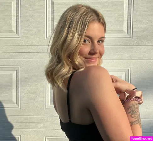 Alicia Laroche OnlyFans Thumbnail #buXgwAaNxG
