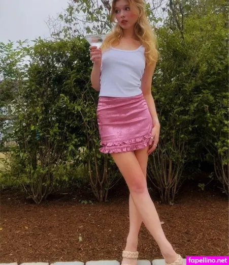 Alicia Quinn Aliciavquinn OnlyFans Thumbnail #iWvCTQlbDX
