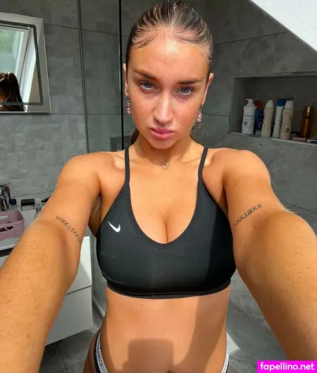 Alicia Scholesx OnlyFans Thumbnail #BBbZbdWasy