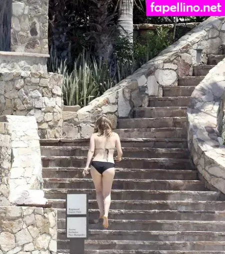 Alicia Silverstone OnlyFans Thumbnail #VPg35Zg6Li