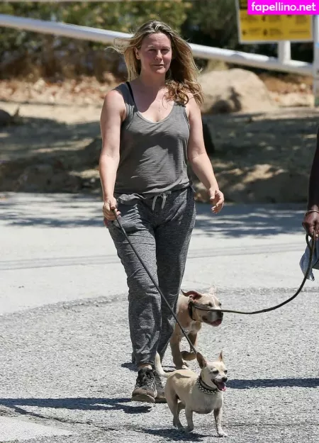 Alicia Silverstone OnlyFans Thumbnail #jmuGxilZwv