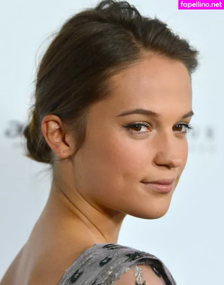Alicia Vikander OnlyFans Thumbnail #VEqI51efsg