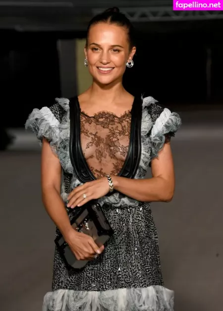 Alicia Vikander OnlyFans Thumbnail #huLEqU7DjI