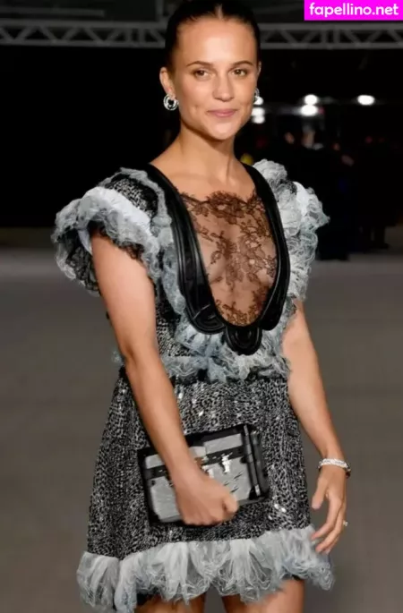 Alicia Vikander OnlyFans Thumbnail #pLQCMJlTX5