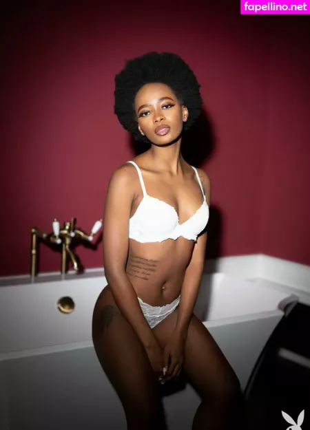 Alicia OnlyFans Thumbnail #En4ZGlpbDB