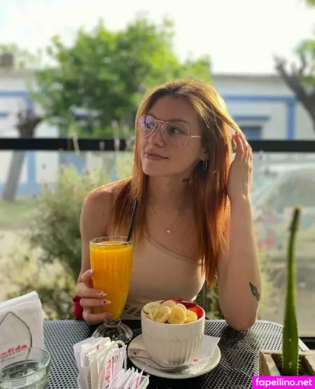 Aliciaginger OnlyFans Thumbnail #TzOnwMxfMD