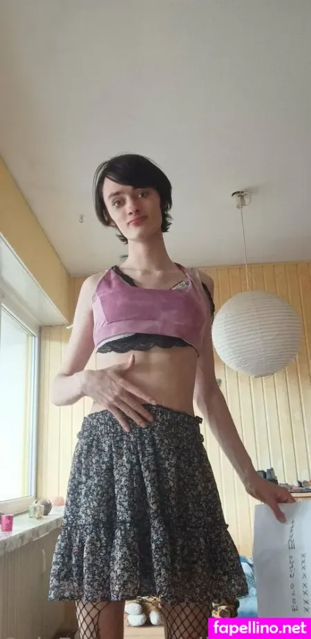 Alicialiniquinn OnlyFans Thumbnail #PyaAiUxETX
